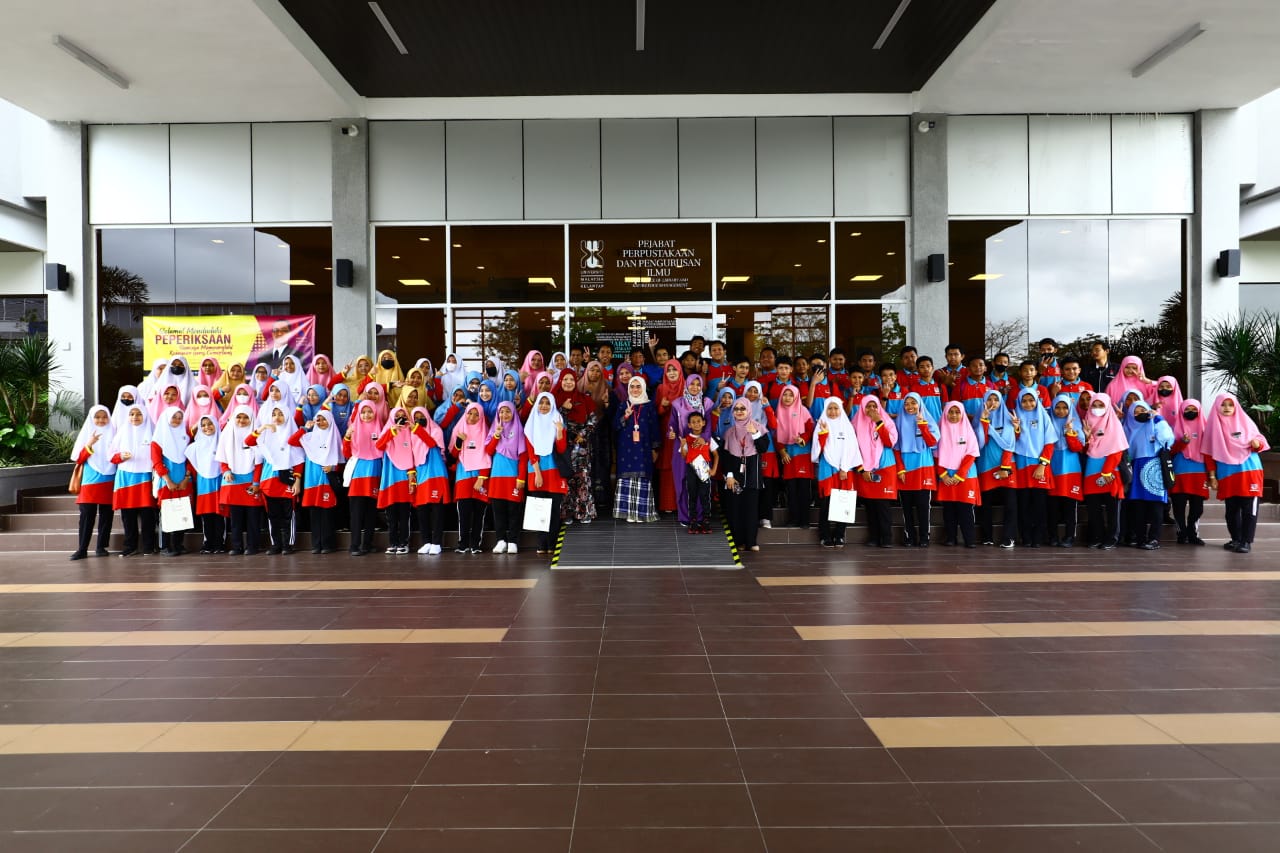  Lawatan sambil belajar dari Smk Kg. Laut