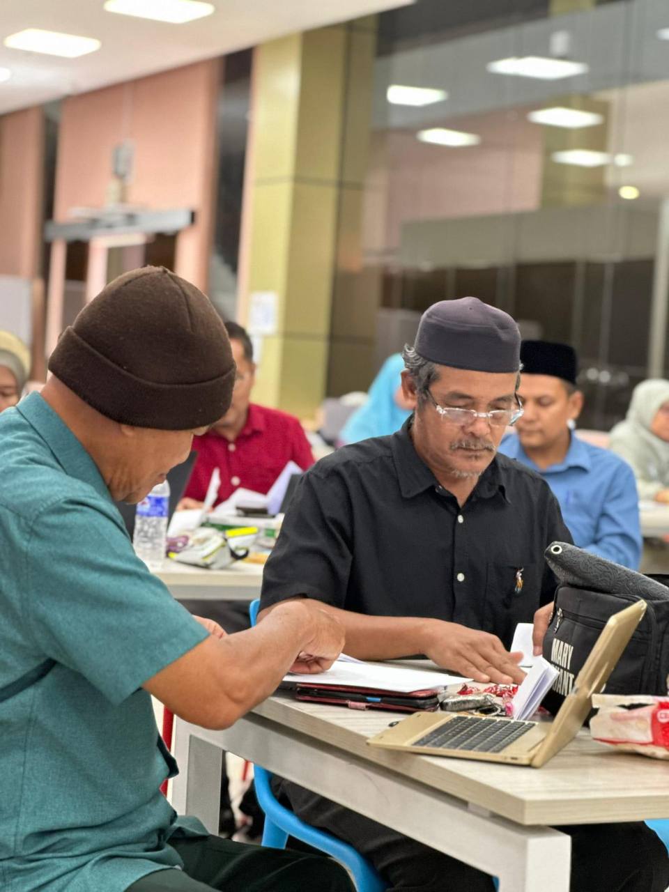 PROJEK BENGKEL MENULIS KISAH HIDUP DAN PENULISAN POPULAR 