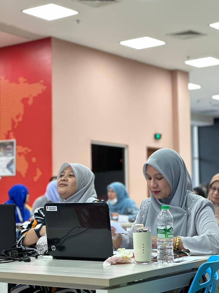 PROJEK BENGKEL MENULIS KISAH HIDUP DAN PENULISAN POPULAR 